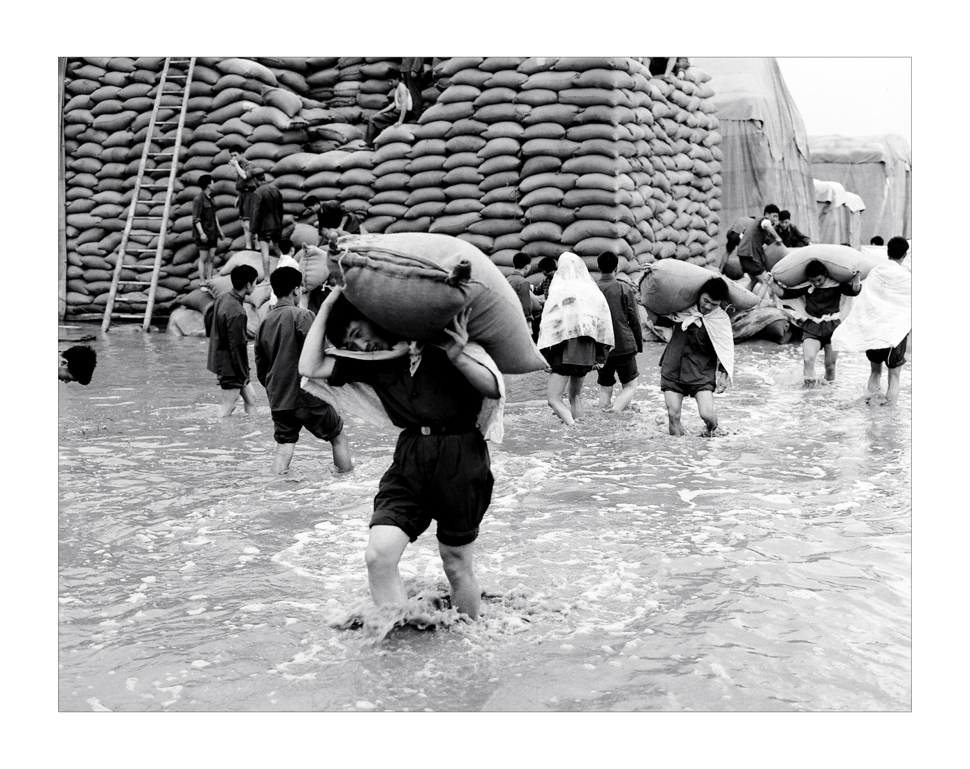 006《為了人民的財產》1982年入選全國新聞影展 006《為了人民的財產》1982年入選全國新聞影展